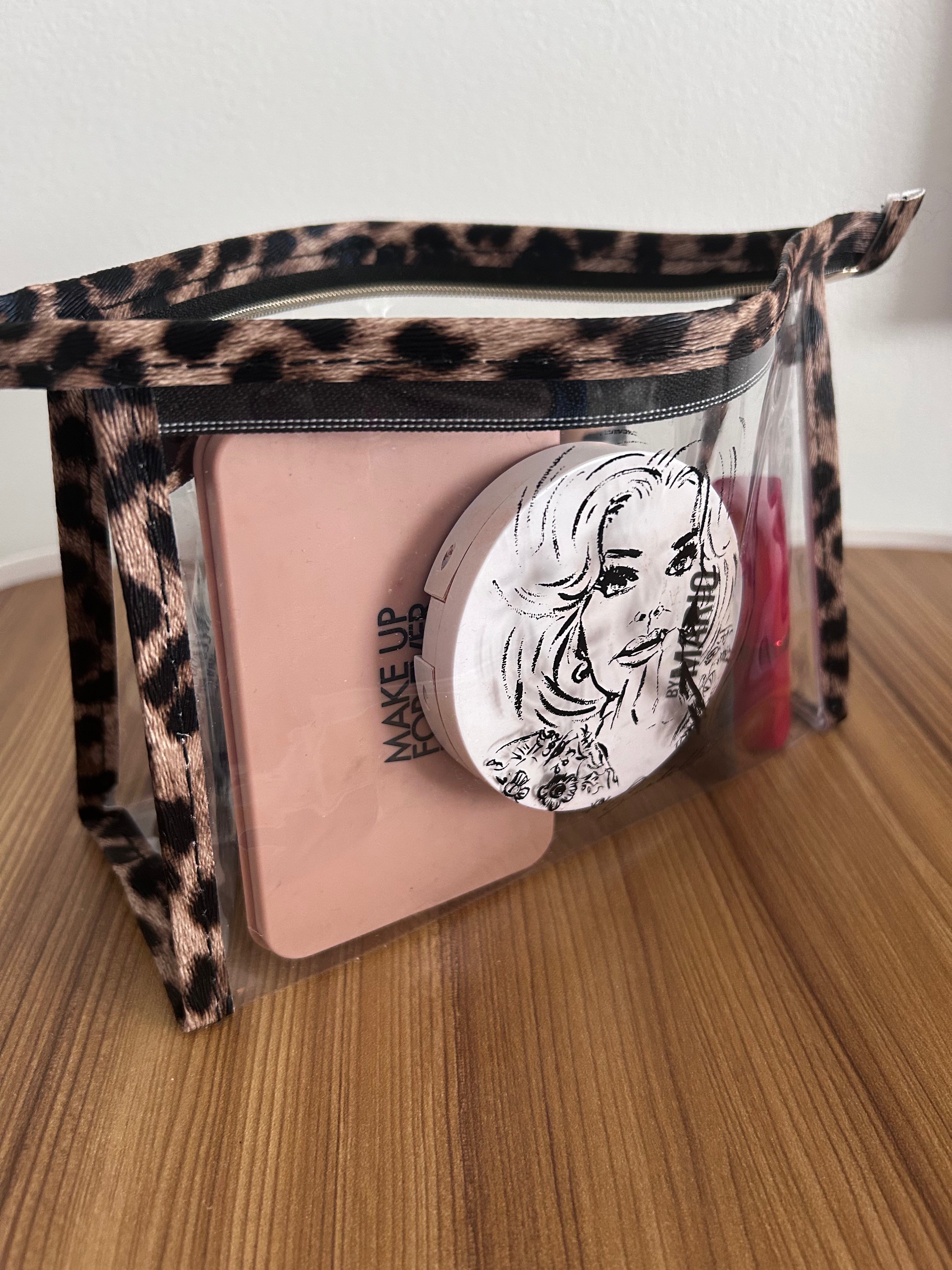 XO Cosmetic Pouch